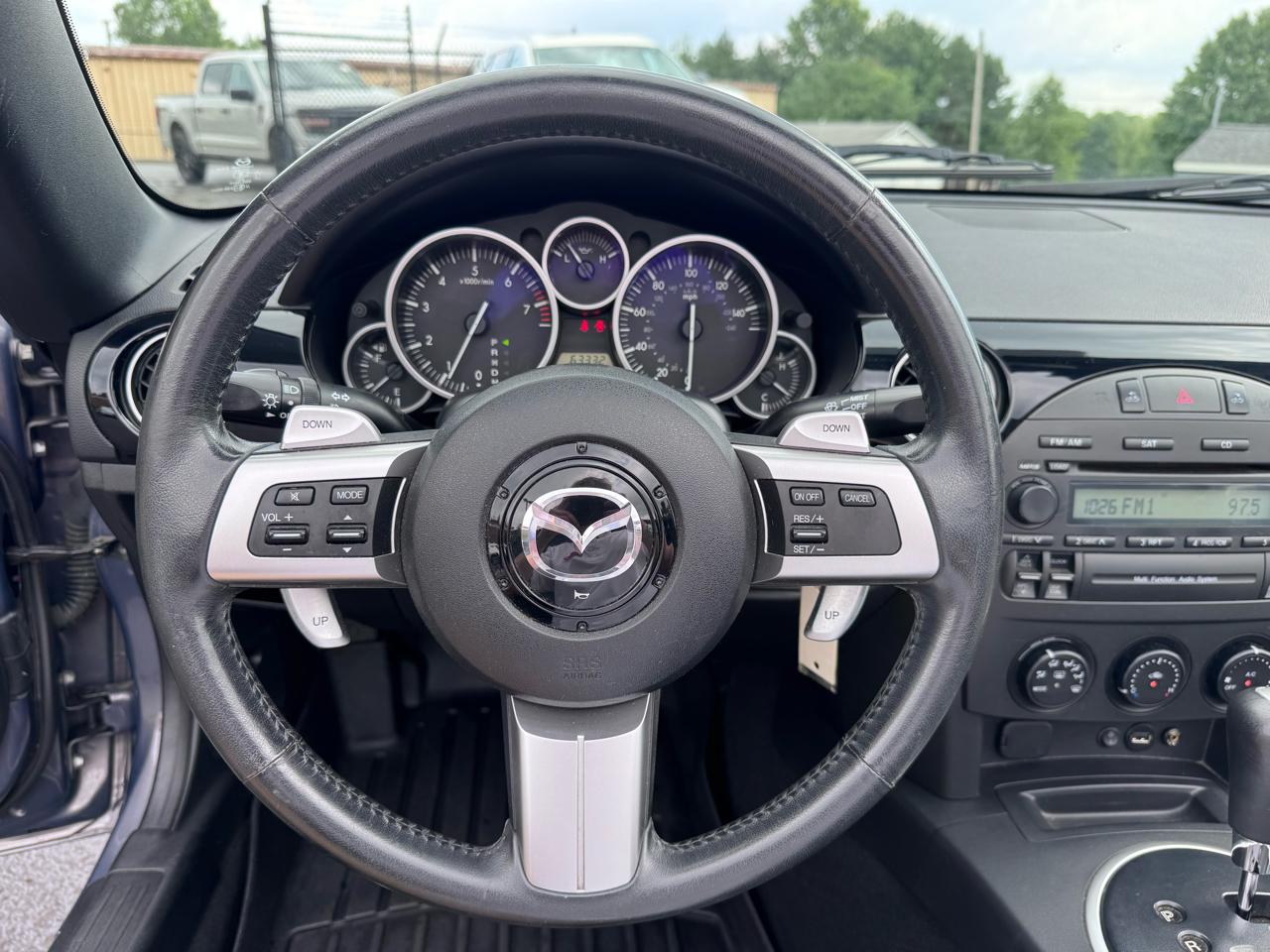 Mazda MX-5 Miata 2dr Conv PRHT Auto Touring 2007