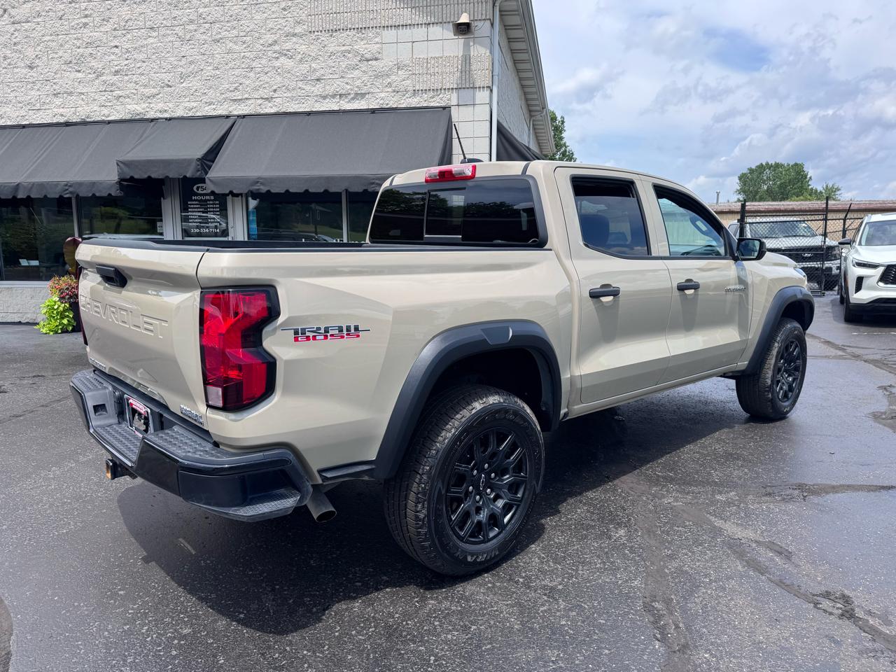 Chevrolet Colorado 4WD Crew Cab Trail Boss 2024