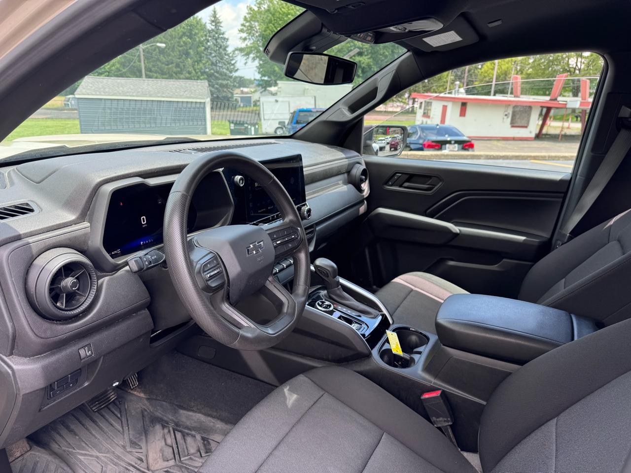 Chevrolet Colorado 4WD Crew Cab Trail Boss 2024