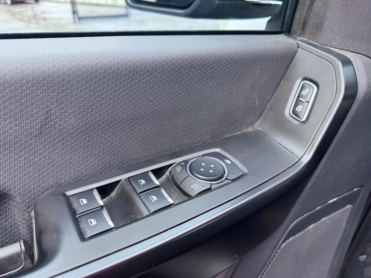 Ford F-150 STX SuperCrew 4WD 2024