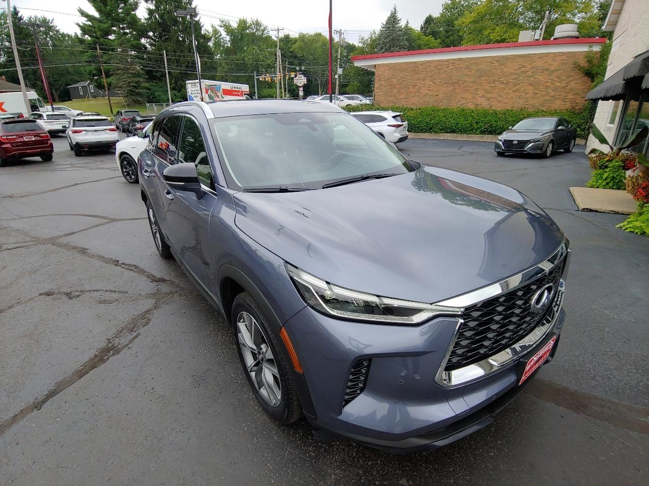Infiniti QX60 LUXE AWD 2024