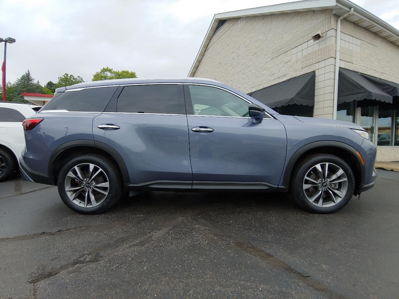 Infiniti QX60 LUXE AWD 2024
