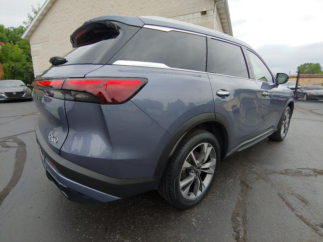 Infiniti QX60 LUXE AWD 2024
