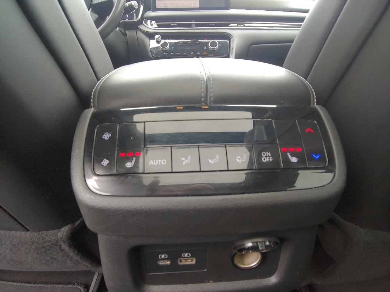 Infiniti QX60 LUXE AWD 2024