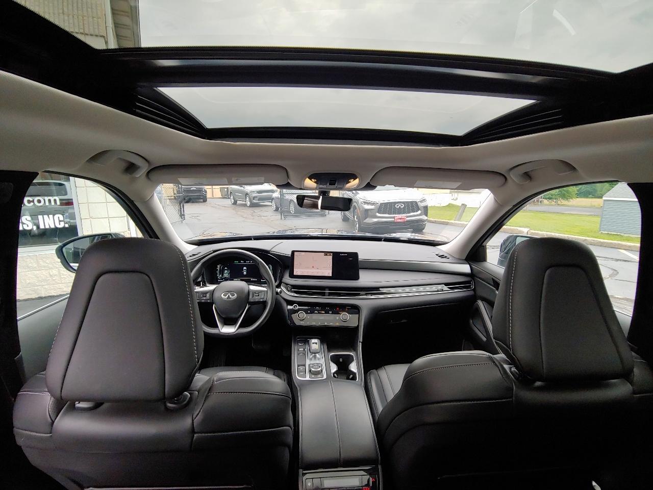 Infiniti QX60 LUXE AWD 2024