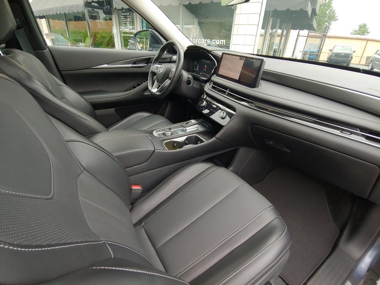 Infiniti QX60 LUXE AWD 2024