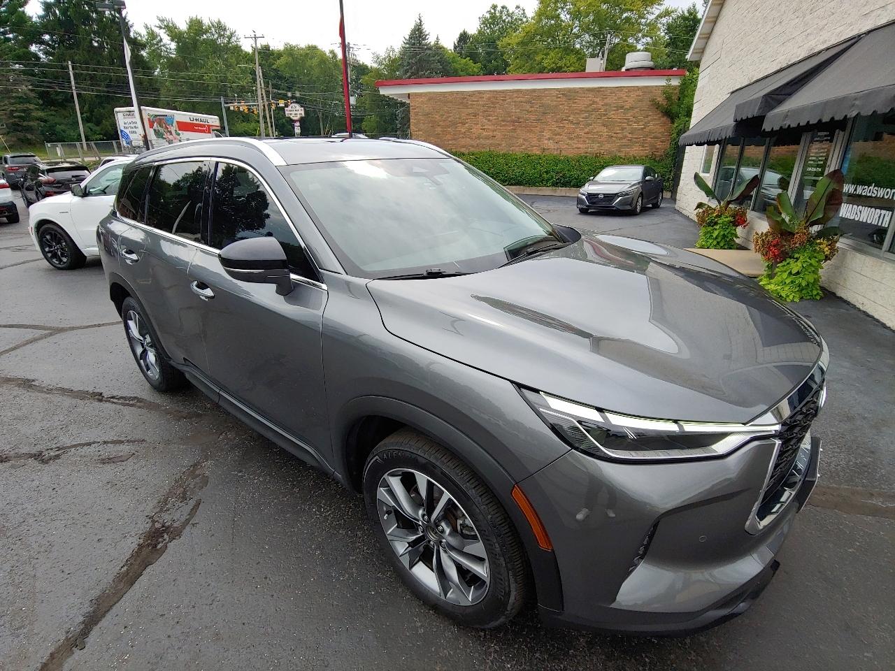 Infiniti QX60 LUXE AWD 2024