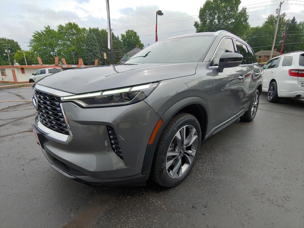 Infiniti QX60 LUXE AWD 2024
