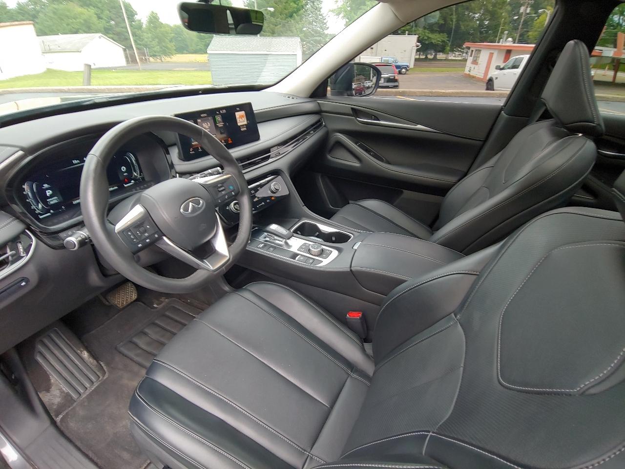 Infiniti QX60 LUXE AWD 2024