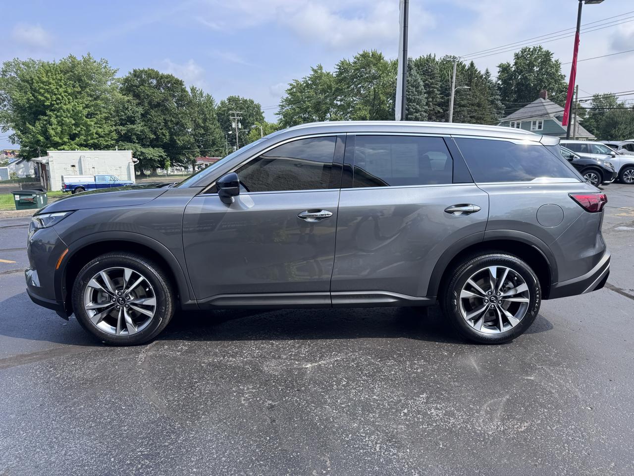 Infiniti QX60 LUXE AWD 2024