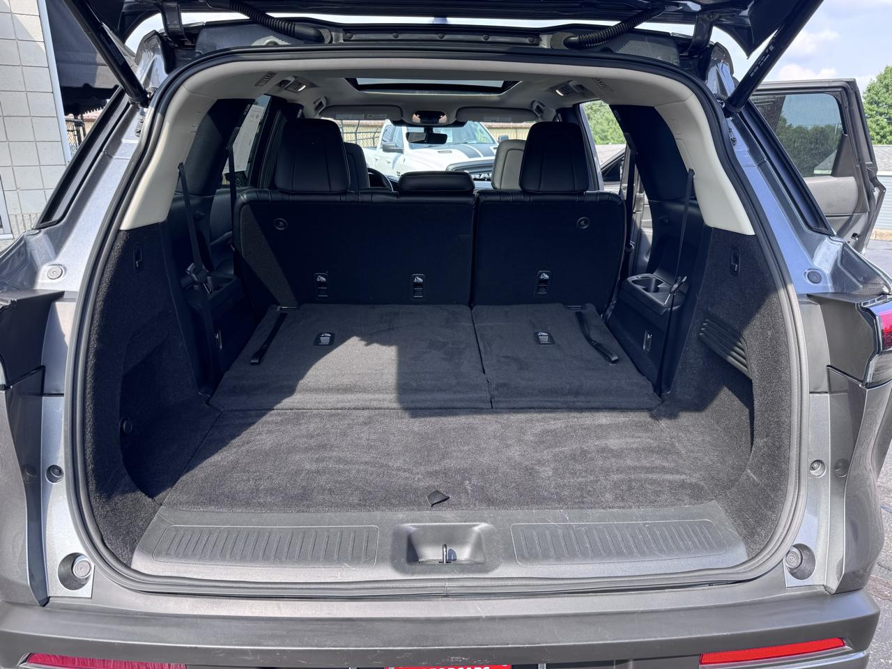 Infiniti QX60 LUXE AWD 2024