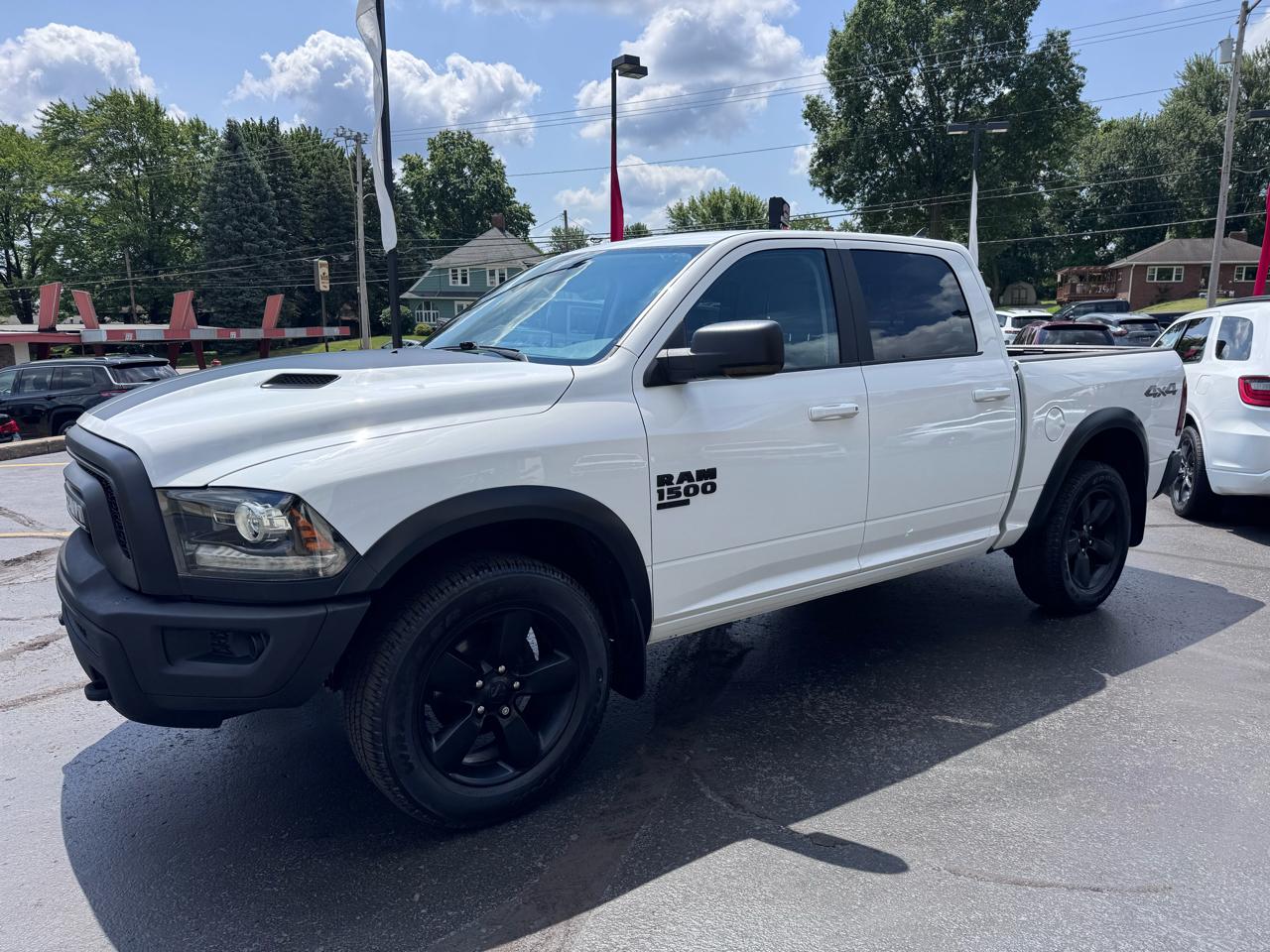 RAM 1500 Classic Warlock 4x4 Crew Cab 5'7" Box 2019