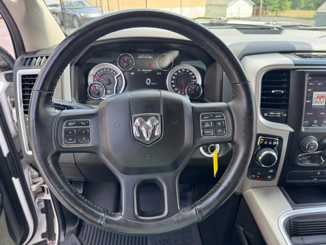 RAM 1500 Classic Warlock 4x4 Crew Cab 5'7" Box 2019