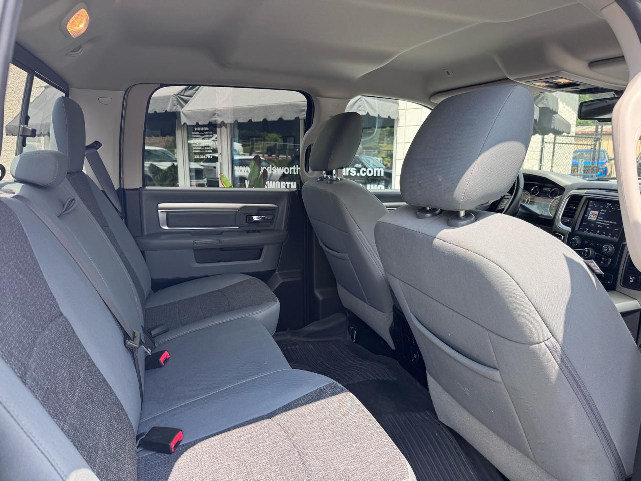 RAM 1500 Classic Warlock 4x4 Crew Cab 5'7" Box 2019