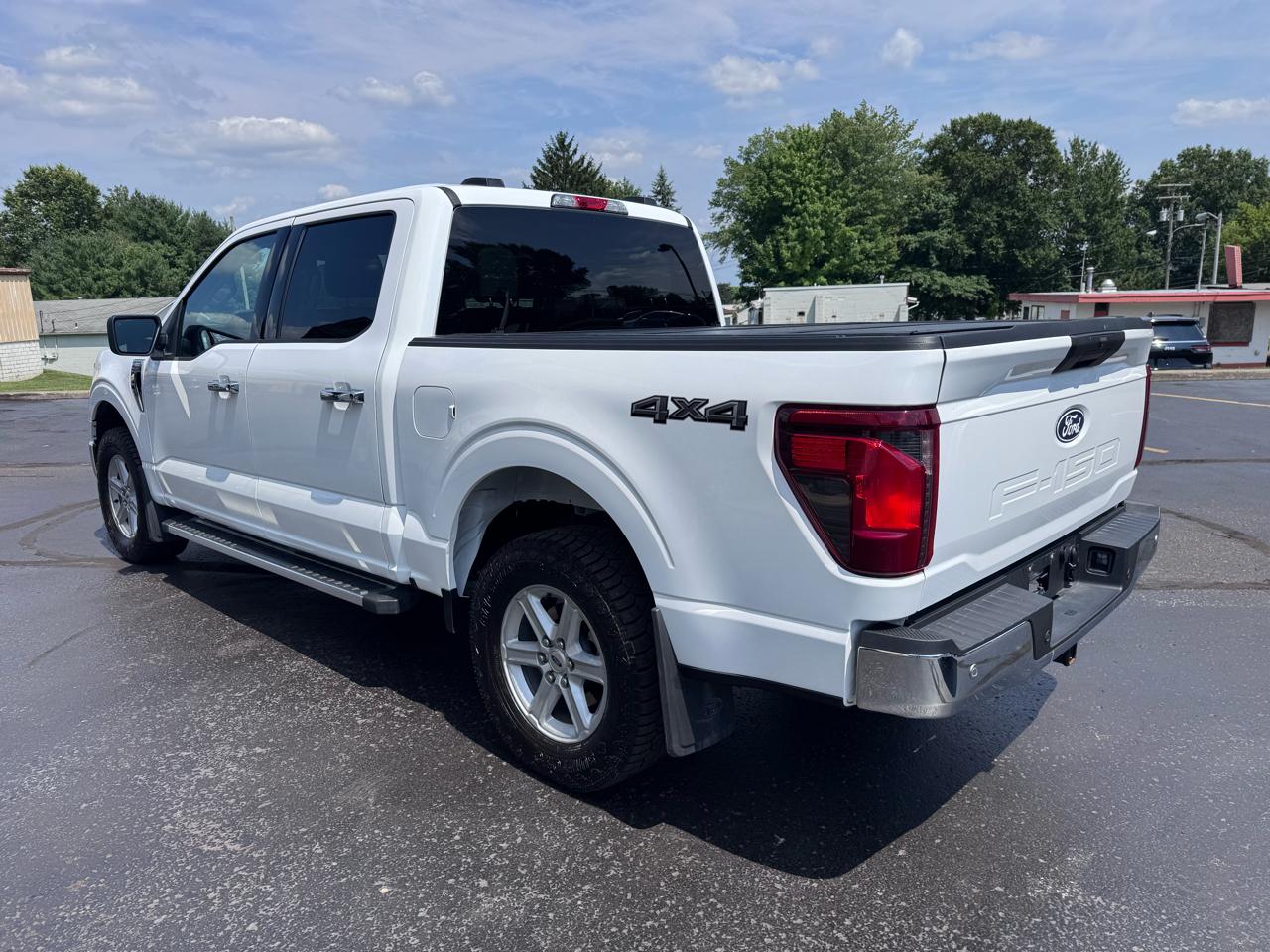 Ford F-150 XLT 4WD SuperCrew 5.5' Box 2025