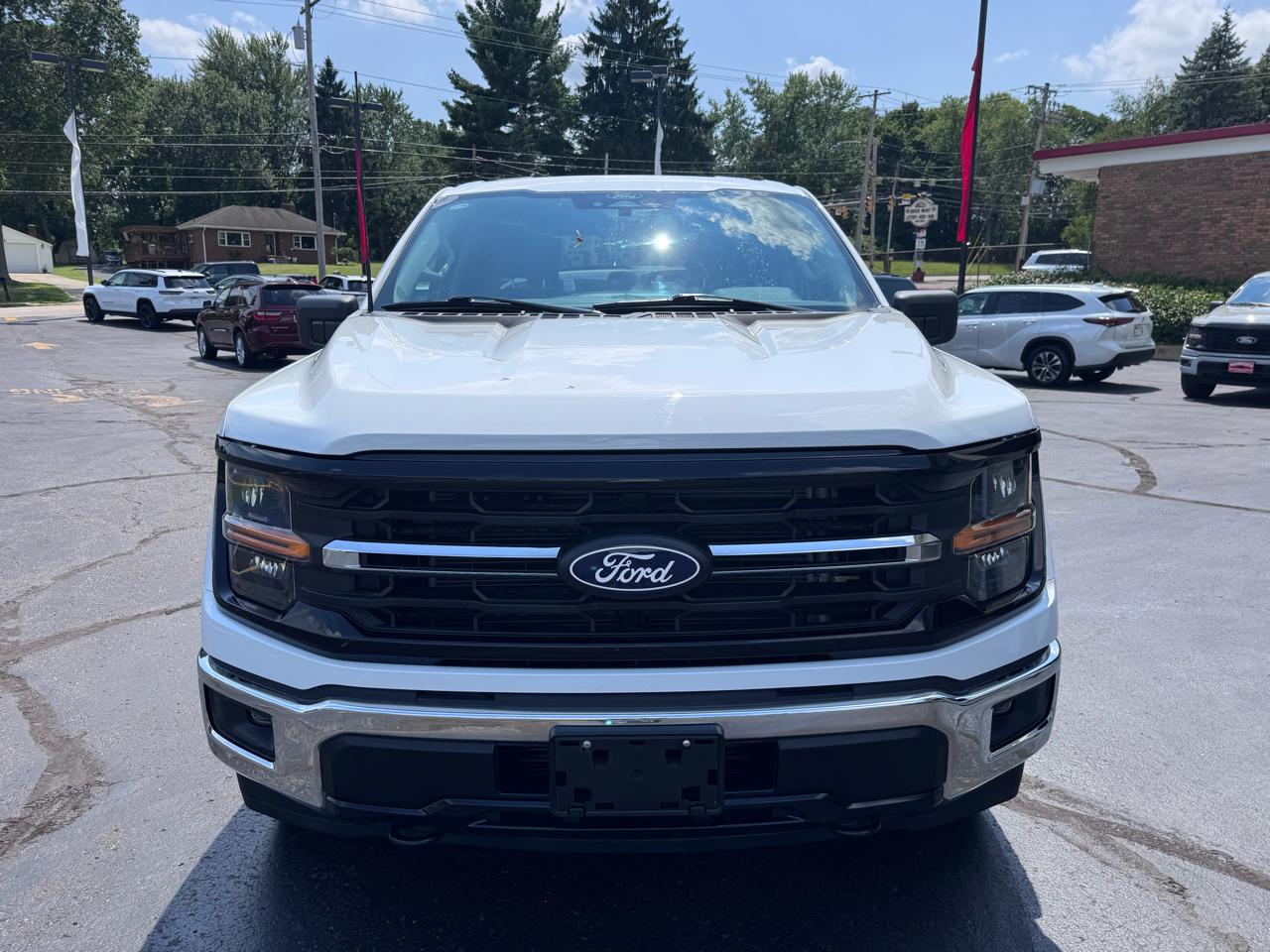Ford F-150 XLT 4WD SuperCrew 5.5' Box 2025
