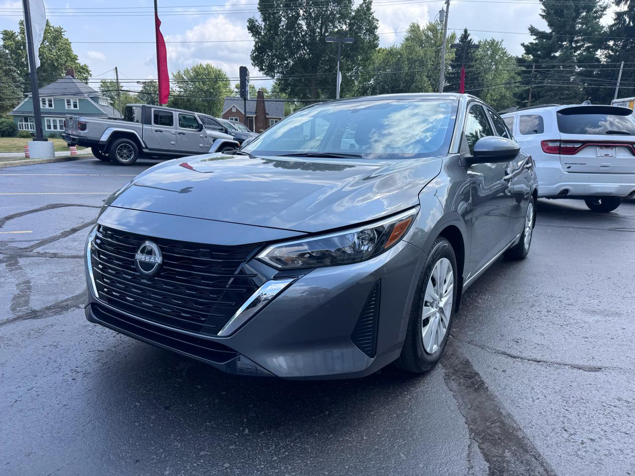 Nissan Sentra S CVT 2025