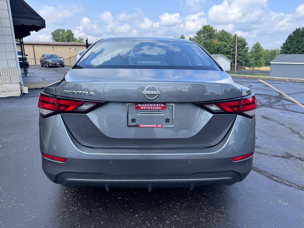 Nissan Sentra S CVT 2025