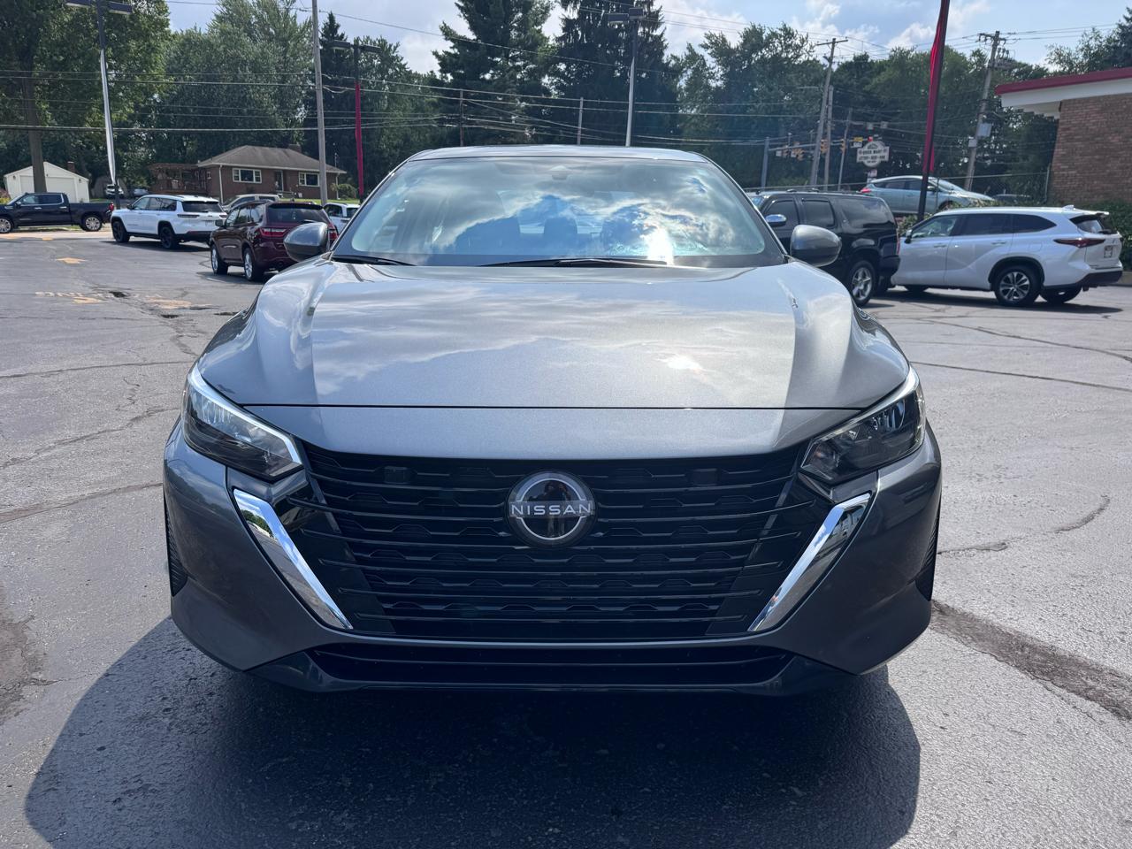 Nissan Sentra S CVT 2025