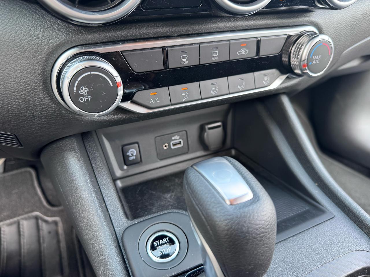 Nissan Sentra S CVT 2025