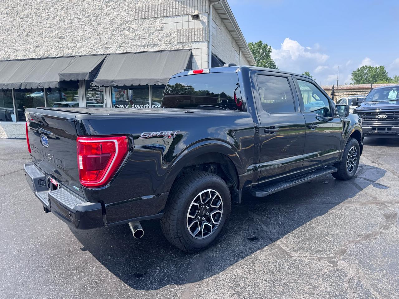 Ford F-150 XLT 4WD SuperCrew 5.5' Box 2023