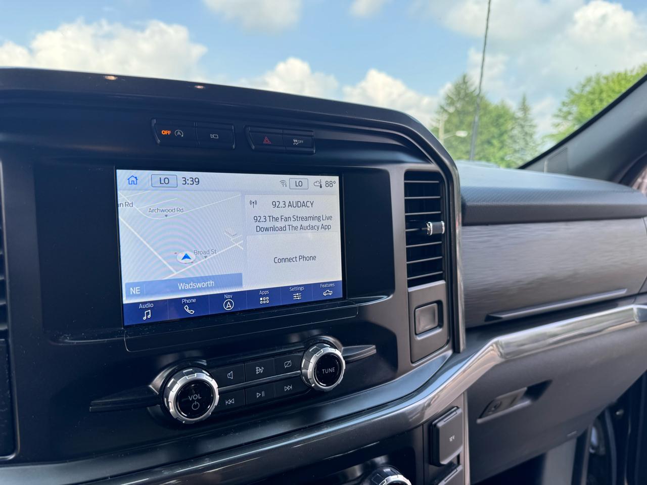 Ford F-150 XLT 4WD SuperCrew 5.5' Box 2023
