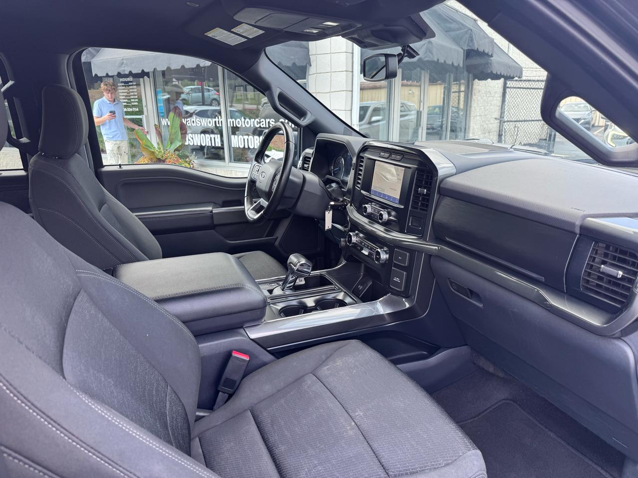 Ford F-150 XLT 4WD SuperCrew 5.5' Box 2023