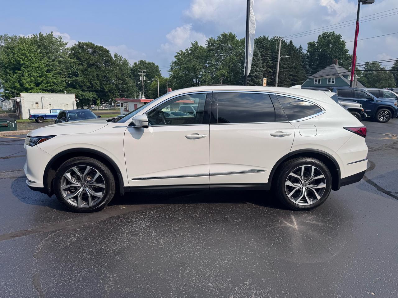 Acura MDX SH-AWD w/Technology Package 2024