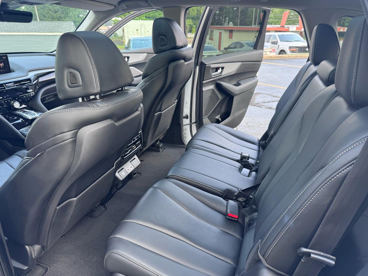 Acura MDX SH-AWD w/Technology Package 2024