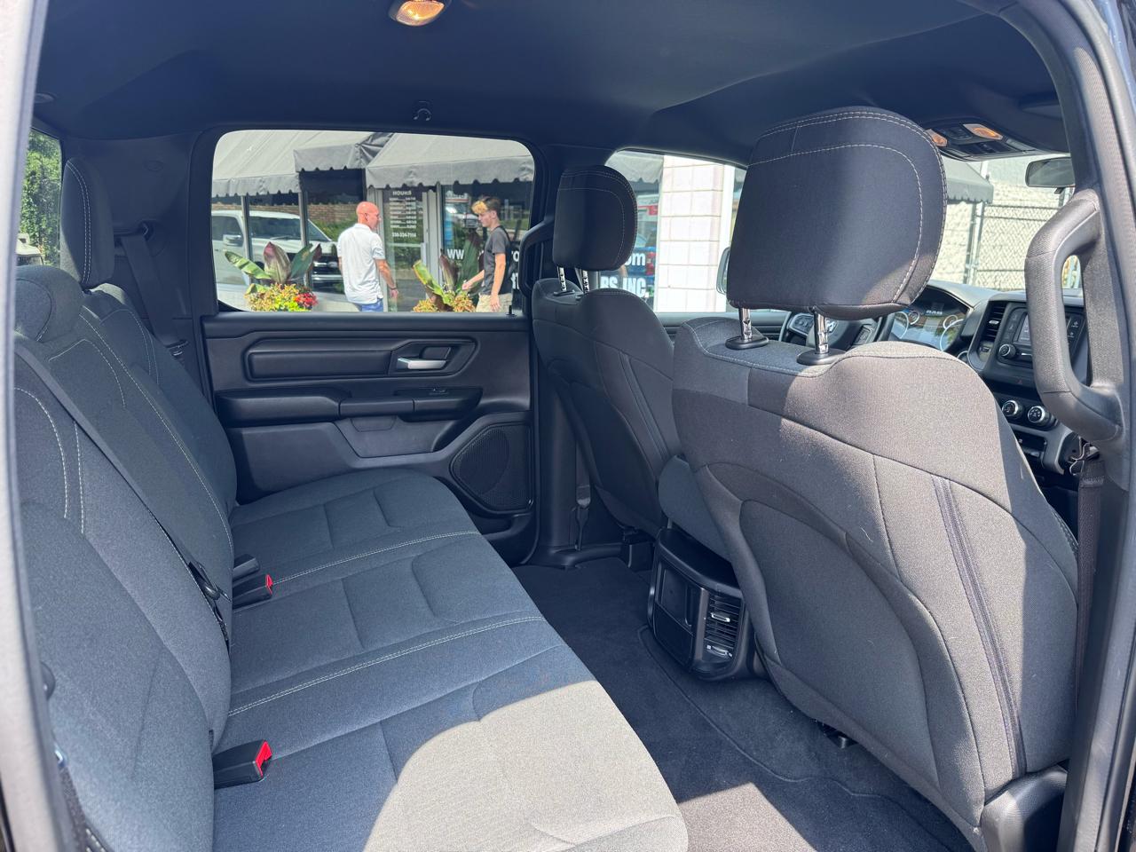 RAM 1500 Tradesman 4x4 Crew Cab 5'7" Box 2023
