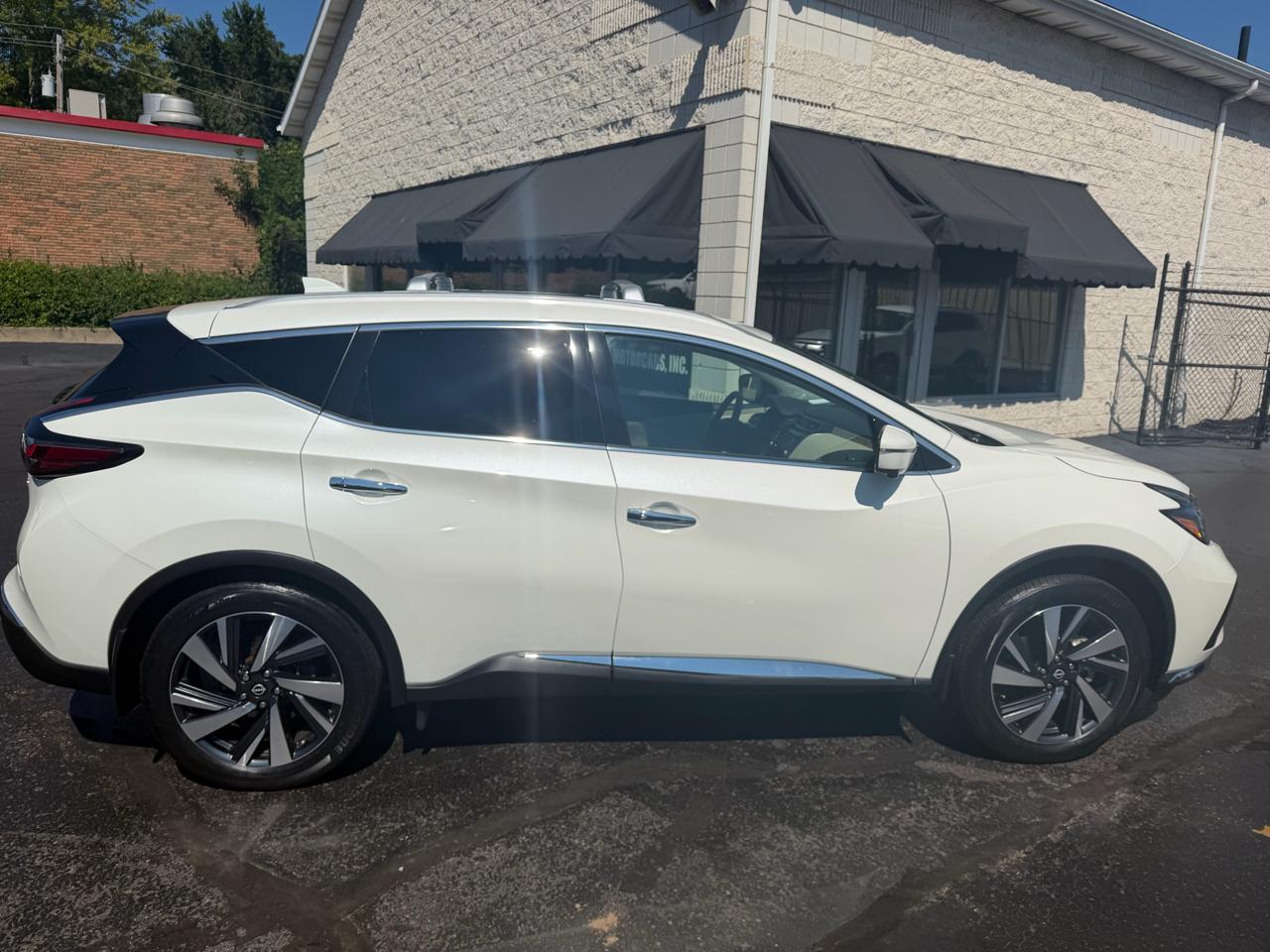 Nissan Murano AWD SL 2023