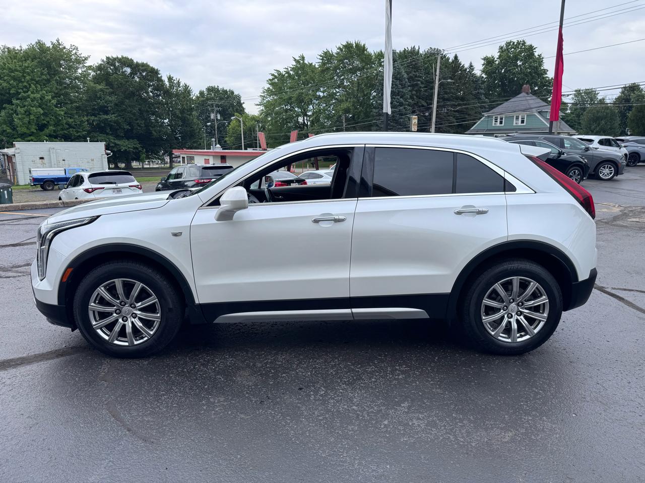 Cadillac XT4 AWD 4dr Premium Luxury 2019