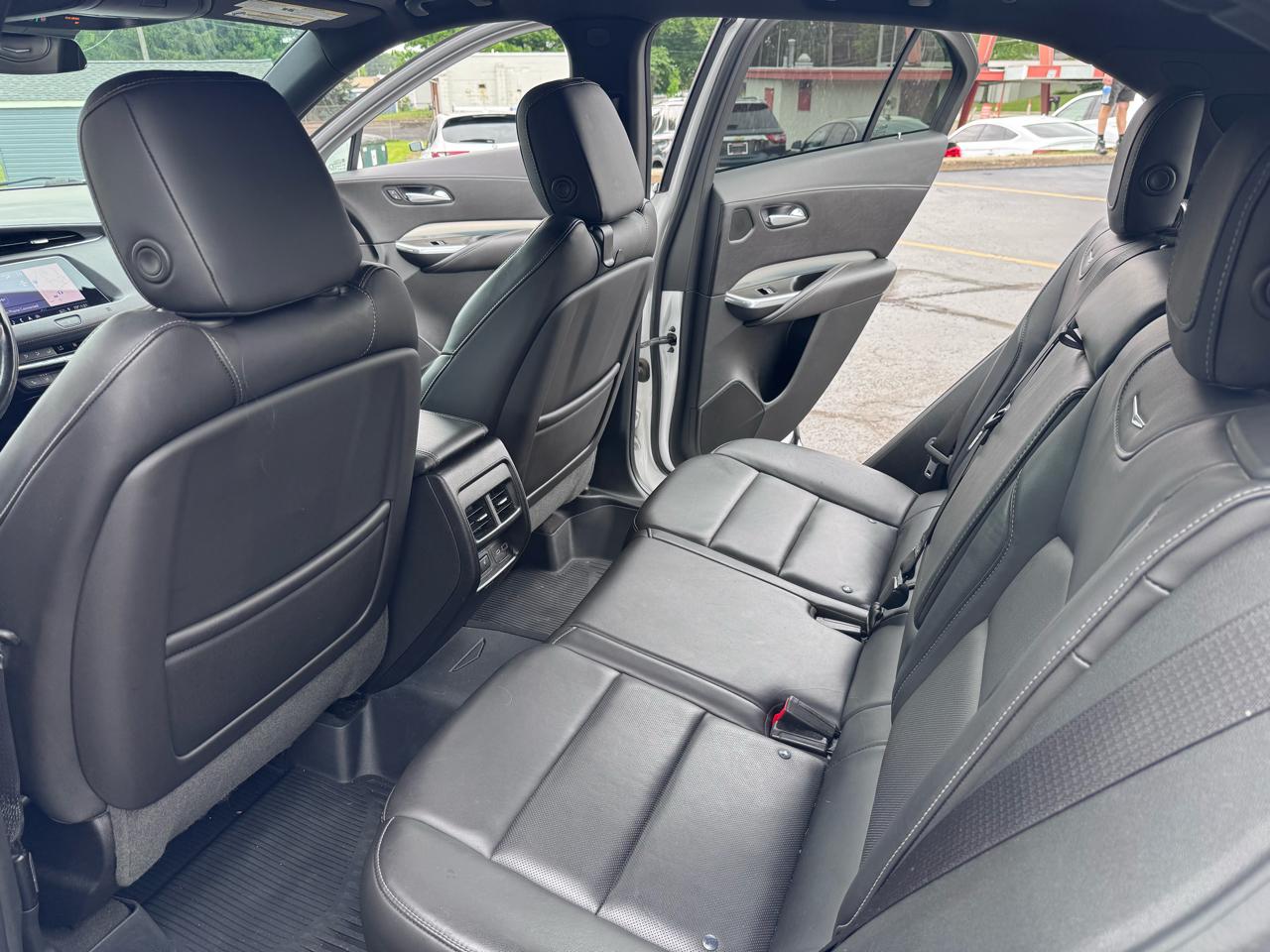 Cadillac XT4 AWD 4dr Premium Luxury 2019