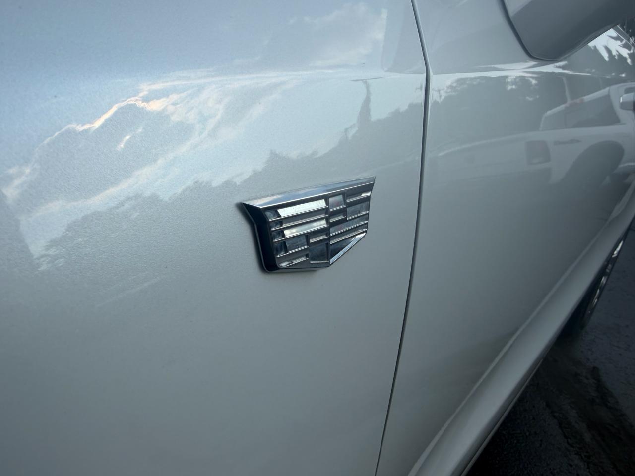 Cadillac XT4 AWD 4dr Premium Luxury 2019