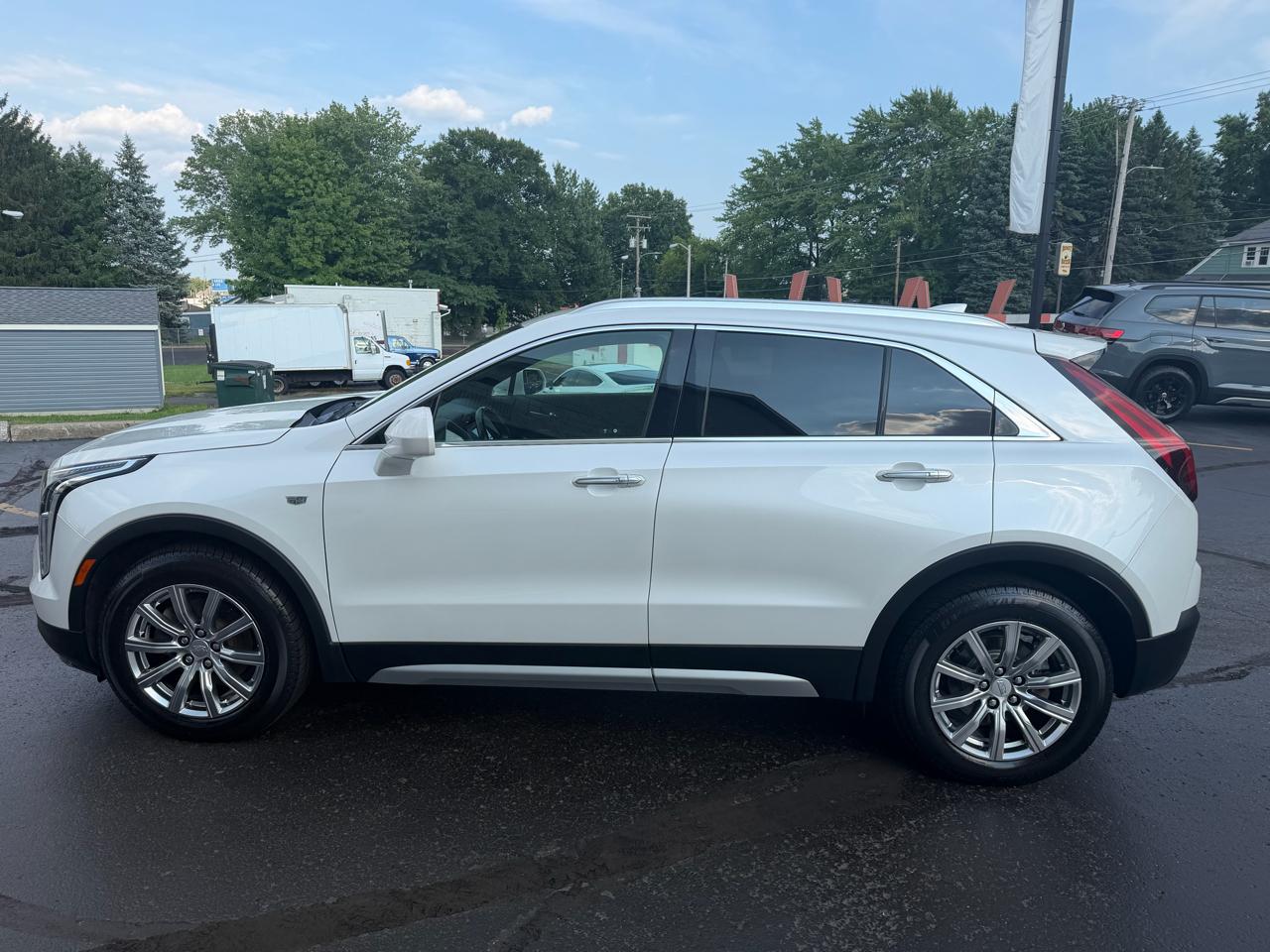 Cadillac XT4 AWD 4dr Premium Luxury 2019