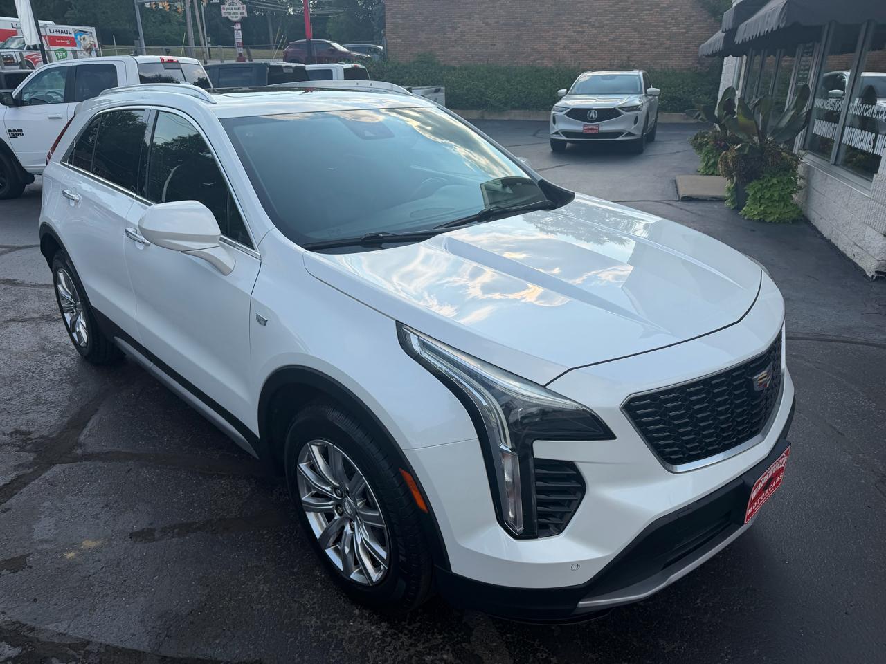 Cadillac XT4 AWD 4dr Premium Luxury 2019