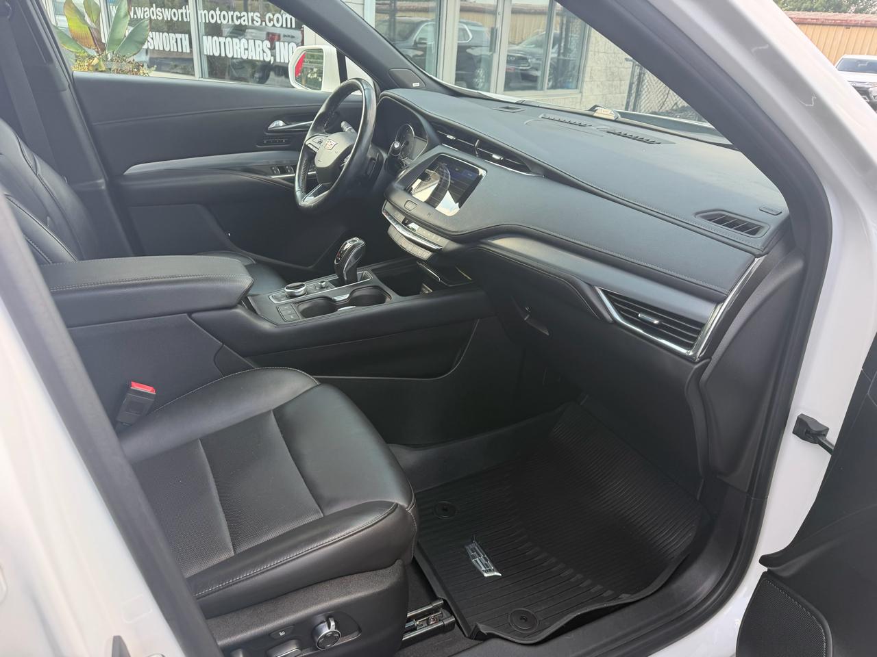 Cadillac XT4 AWD 4dr Premium Luxury 2019