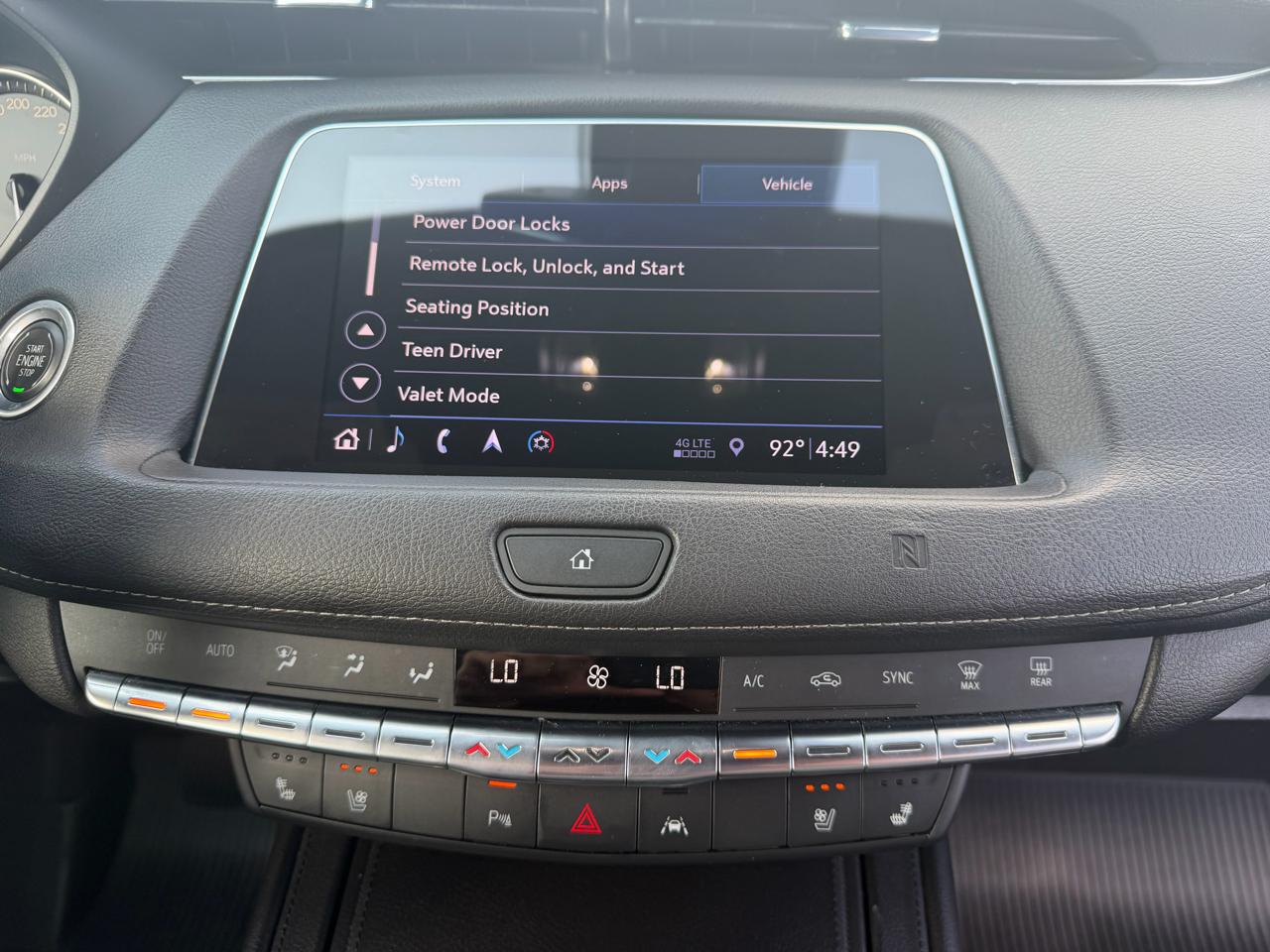 Cadillac XT4 AWD 4dr Premium Luxury 2019