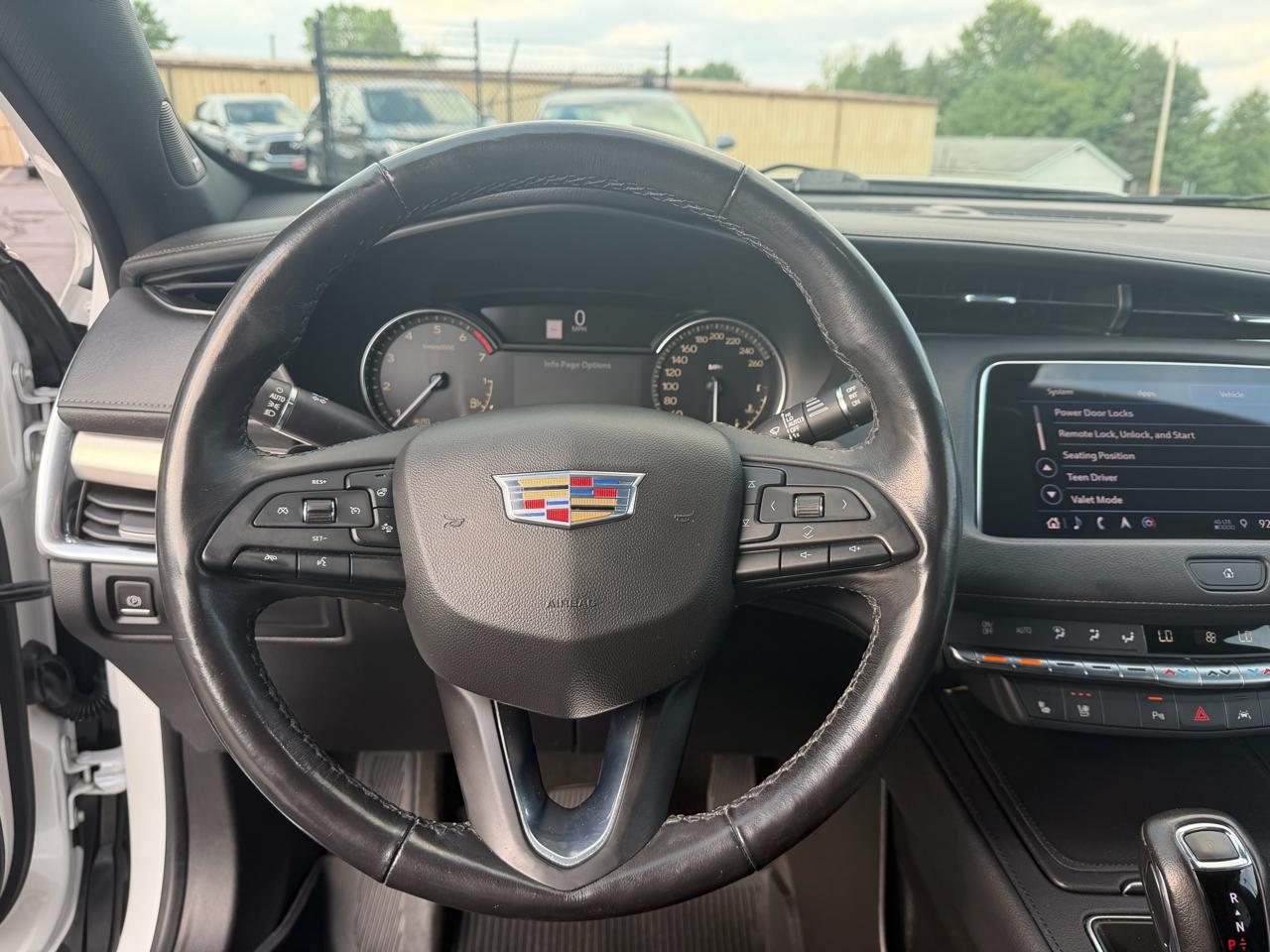 Cadillac XT4 AWD 4dr Premium Luxury 2019