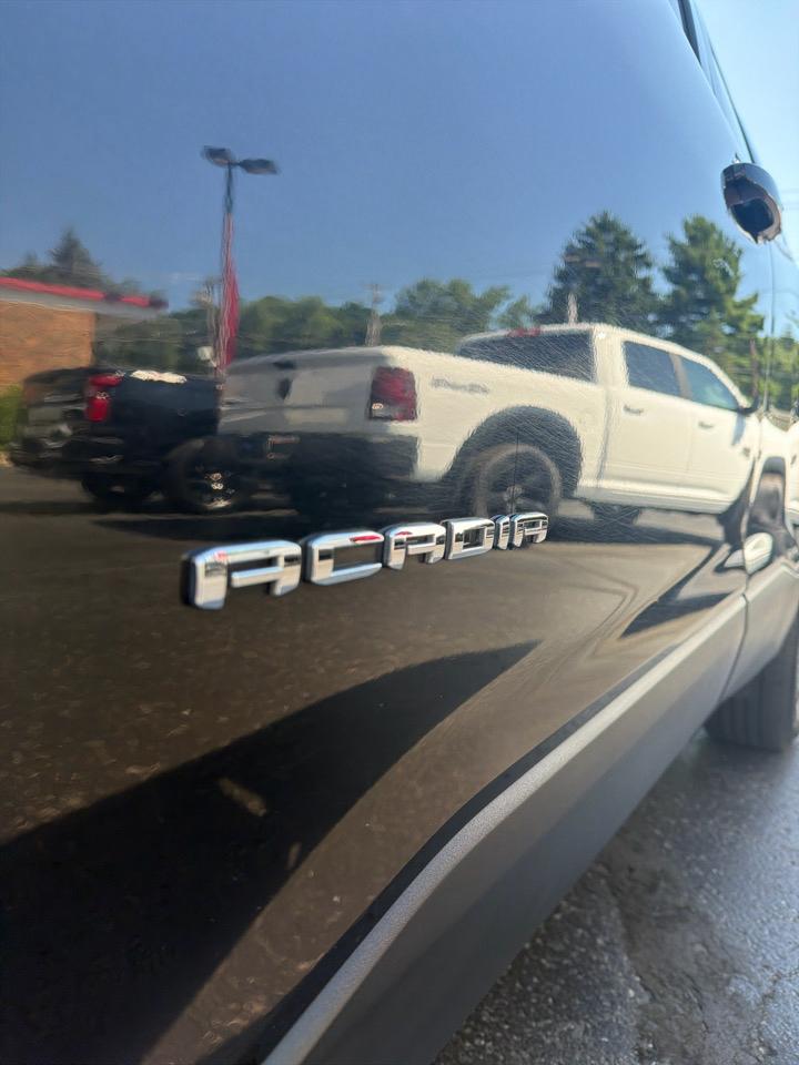 GMC Acadia FWD 4dr SLE 2020