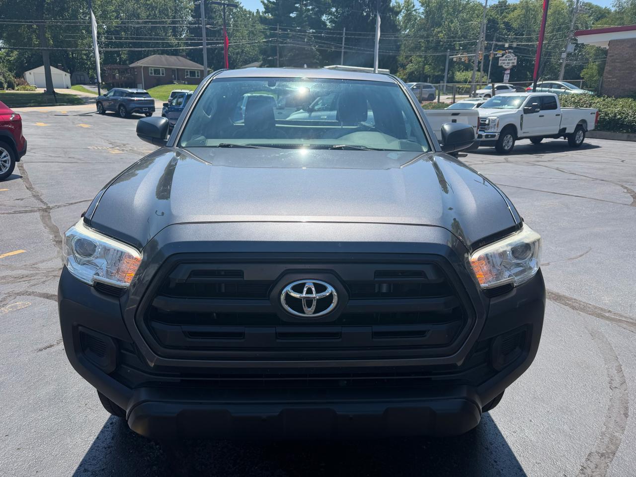 Toyota Tacoma SR5 Access Cab 6' Bed I4 4x4 AT (Natl) 2017