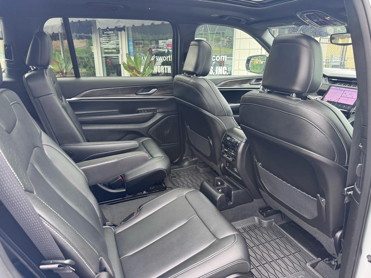 Jeep Grand Cherokee L Limited 4x4 2025