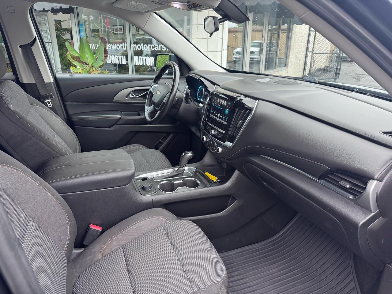 Chevrolet Traverse AWD 4dr LT Cloth w/1LT 2018