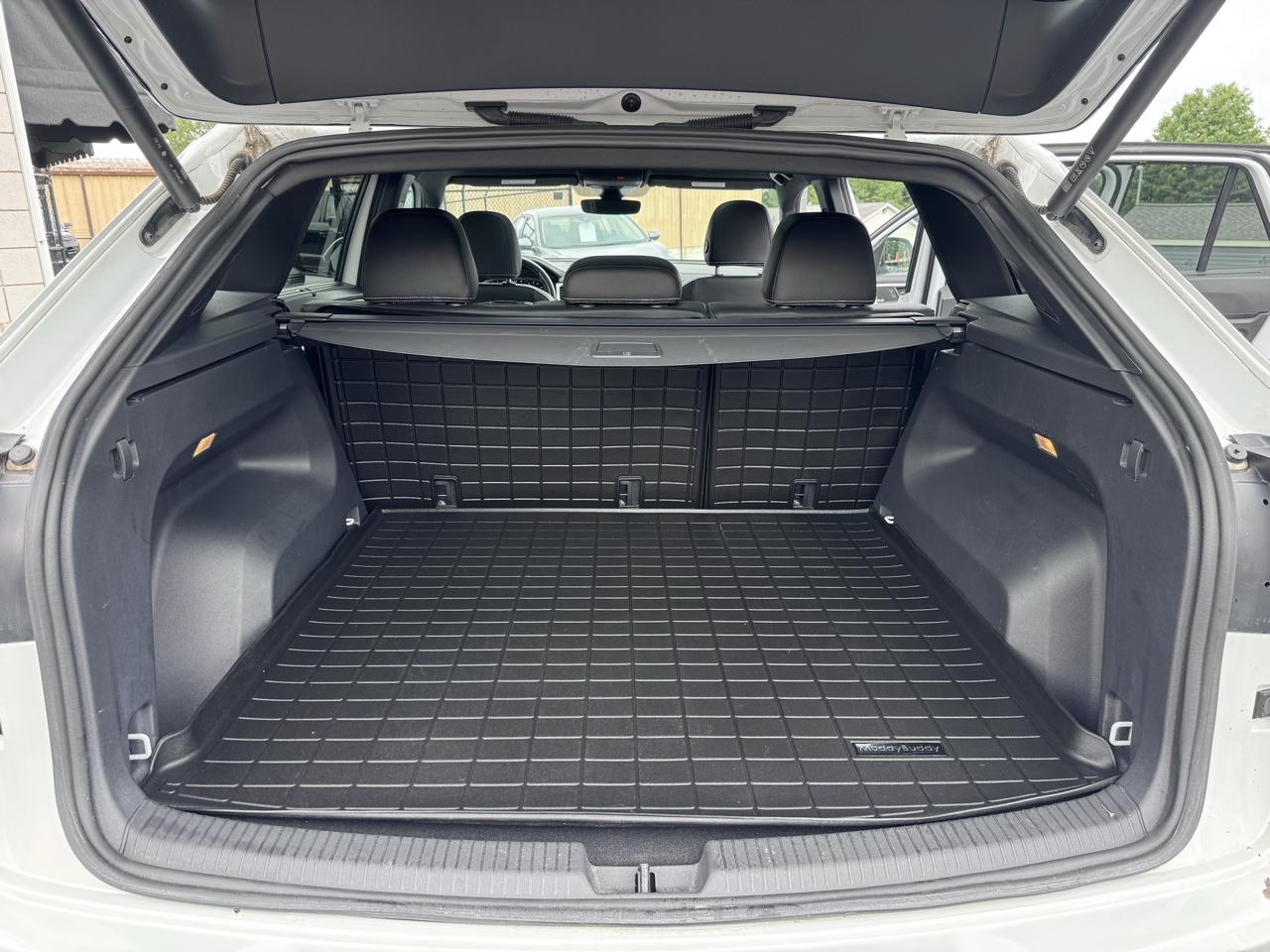 Volkswagen Atlas Cross Sport 3.6L V6 SEL Premium R-Line 4MOTION 2023