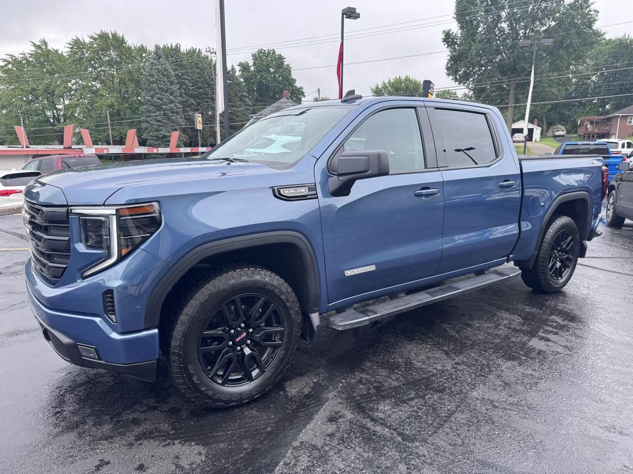 GMC Sierra 1500 4WD Crew Cab 147" Elevation 2026