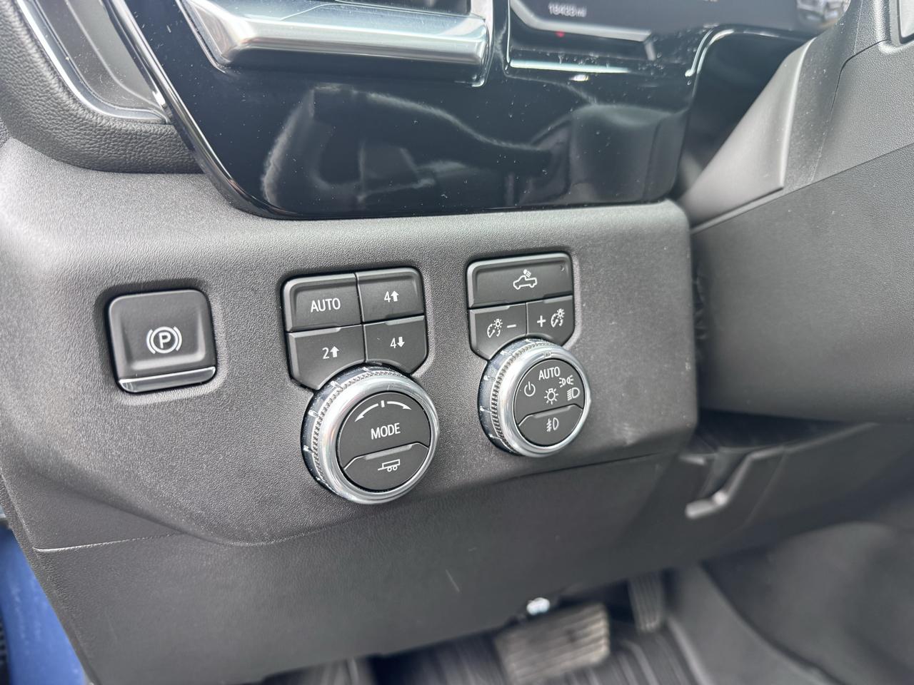 GMC Sierra 1500 4WD Crew Cab 147" Elevation 2026