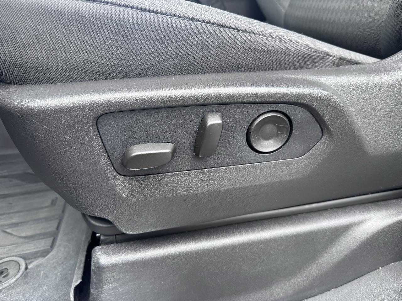 GMC Sierra 1500 4WD Crew Cab 147" Elevation 2026