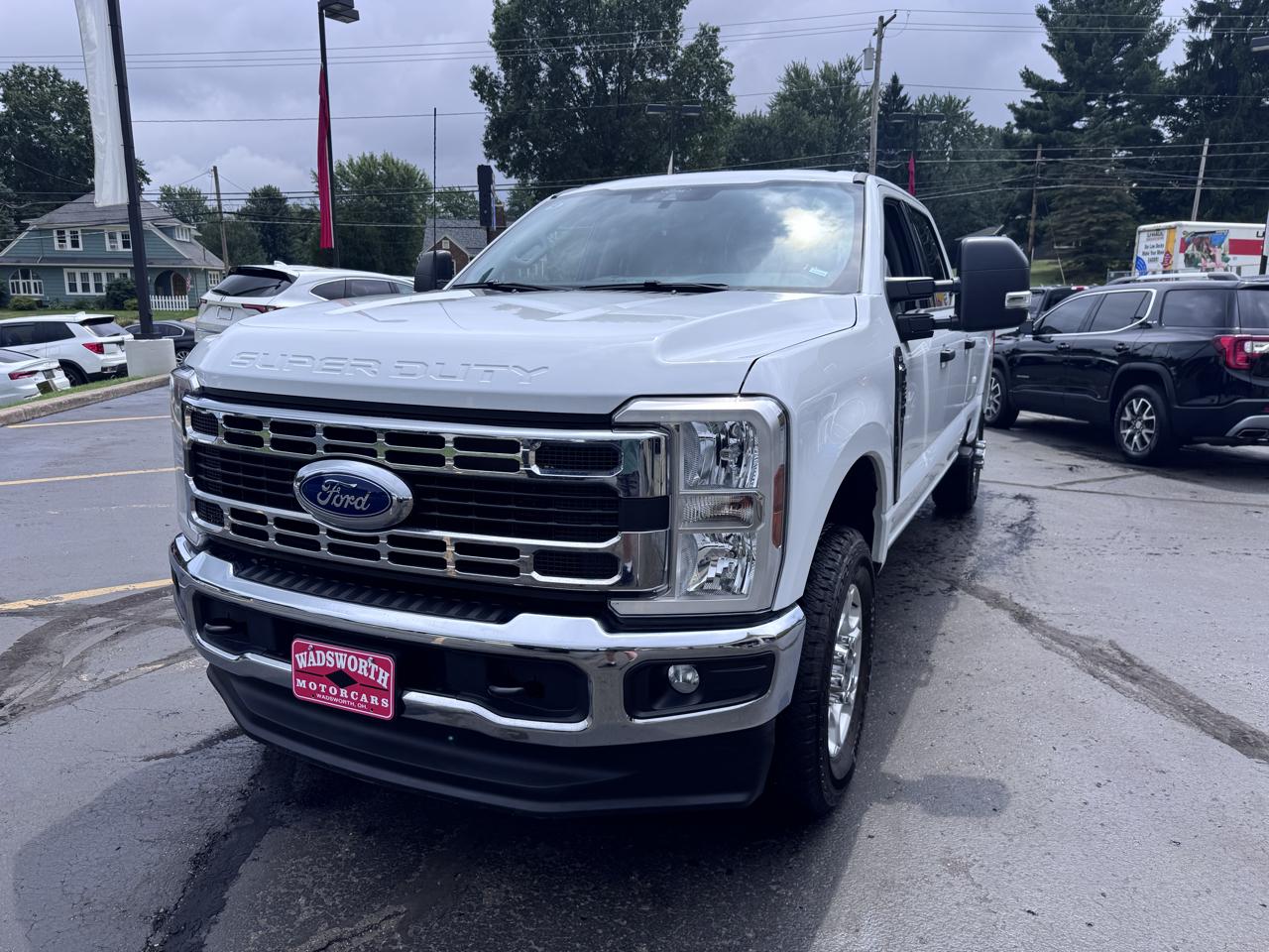Ford Super Duty F-250 SRW XLT 4WD Crew Cab 8' Box 2026