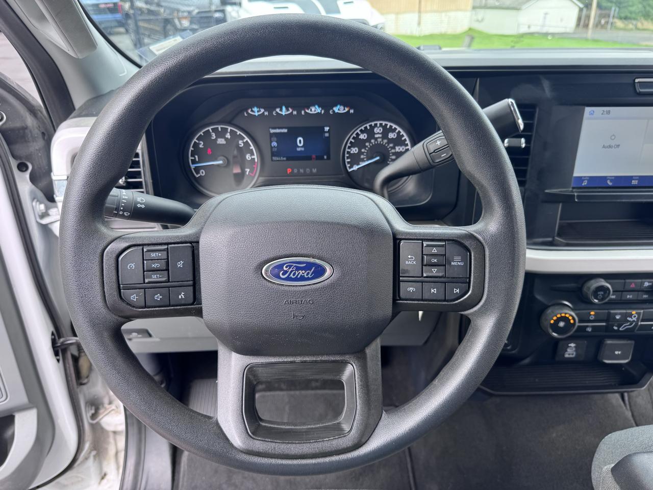 Ford Super Duty F-250 SRW XLT 4WD Crew Cab 8' Box 2026
