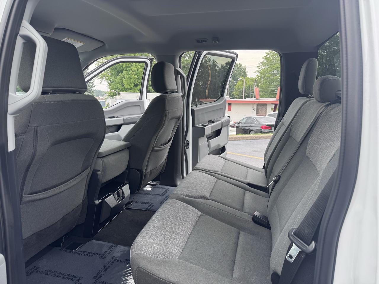 Ford Super Duty F-250 SRW XLT 4WD Crew Cab 8' Box 2026